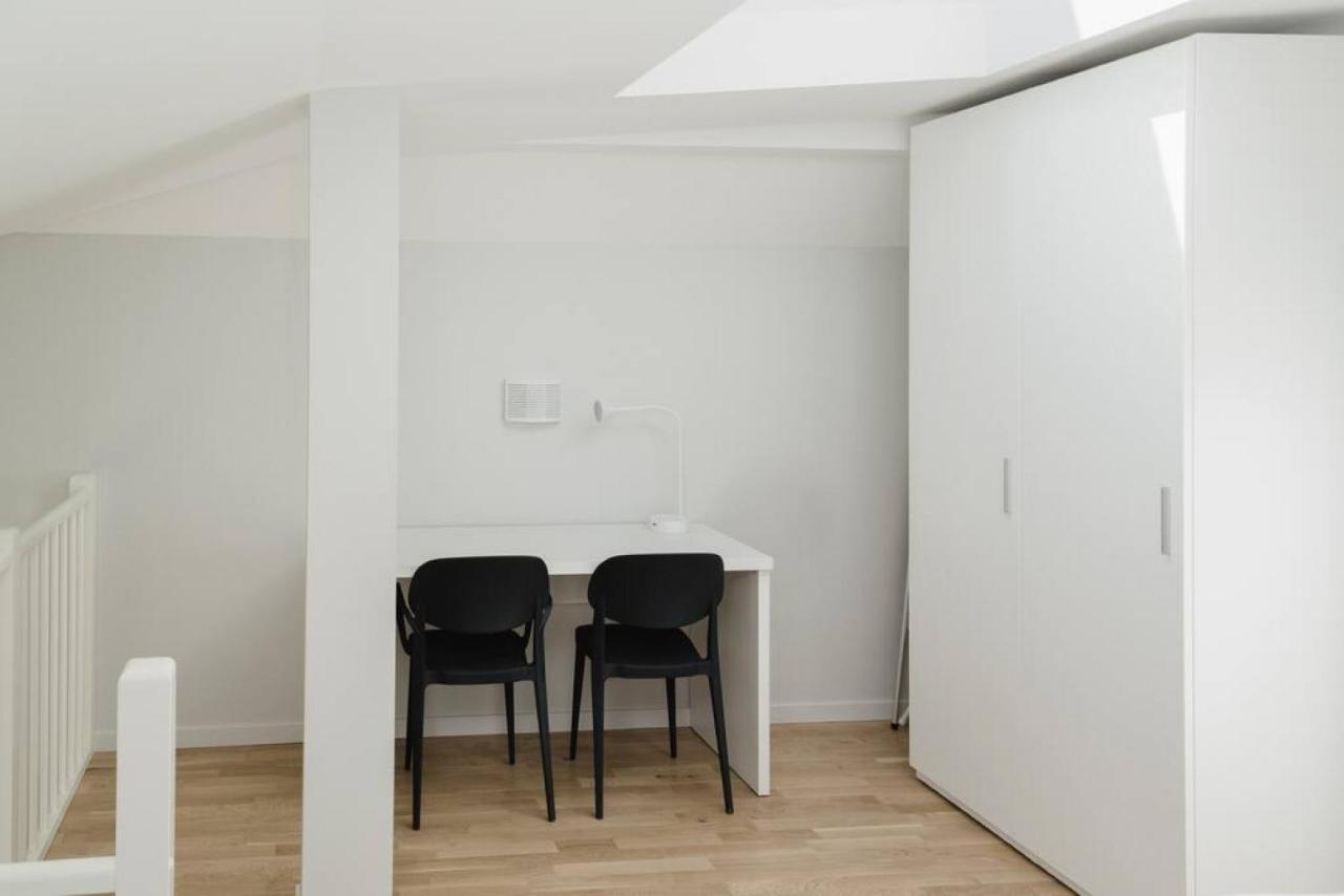 All In One Loft With Balcony And Free Parking Lidingö エクステリア 写真
