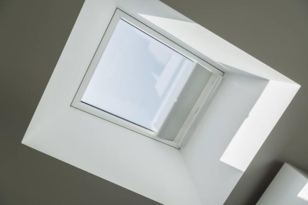 All In One Loft With Balcony And Free Parking Lidingö エクステリア 写真