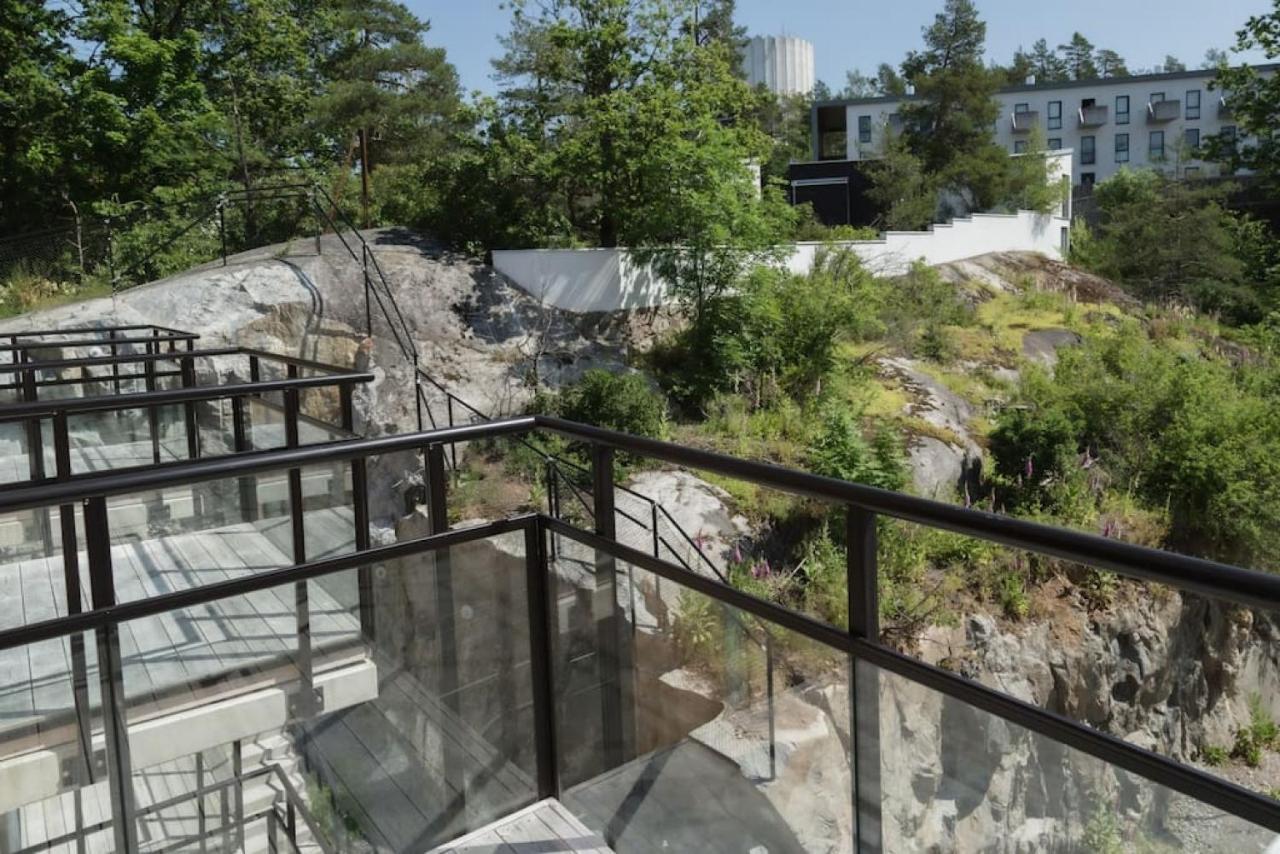 All In One Loft With Balcony And Free Parking Lidingö エクステリア 写真